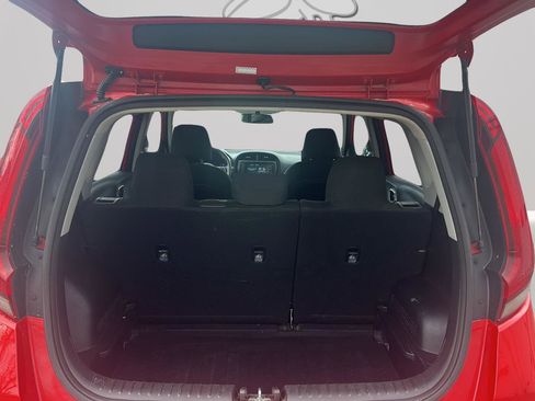 Used 2020 Kia Soul LX image 12