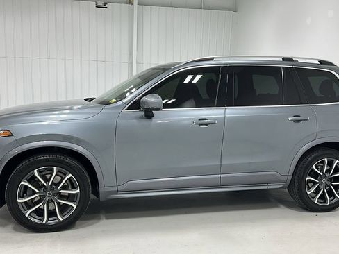 Used 2019 Volvo XC90 T6 Momentum w/ Advanced Package image 3