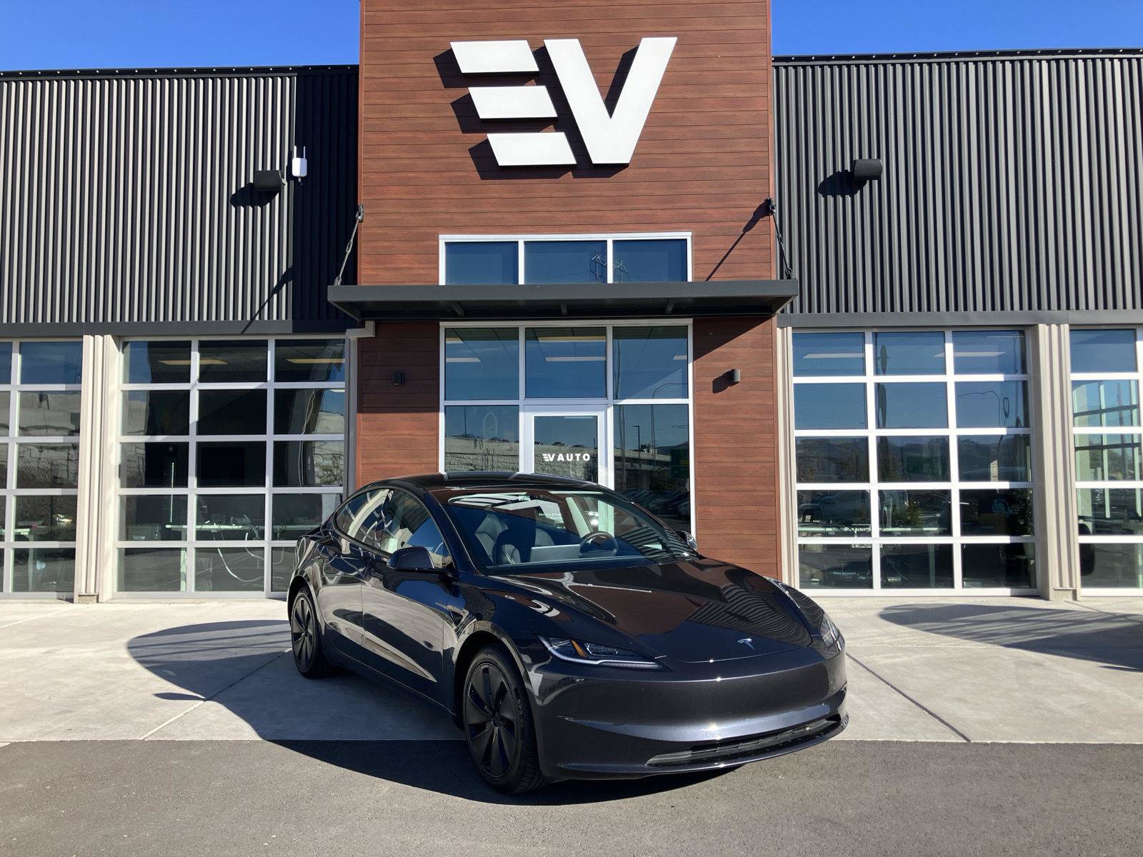 Used 2025 Tesla Model 3 Long Range RWD image 1