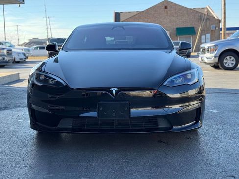Used 2023 Tesla Model S Plaid image 2