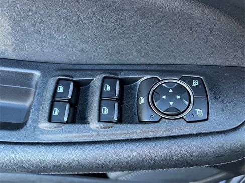 Used 2024 Ford Edge SEL w/ Convenience Package image 18