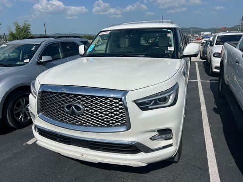 Used 2018 INFINITI QX80 4WD w/ Driver Assistance Package image 1