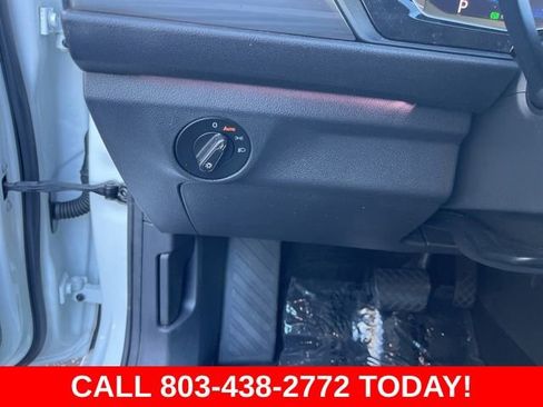 Used 2020 Volkswagen Jetta SEL FWD image 29