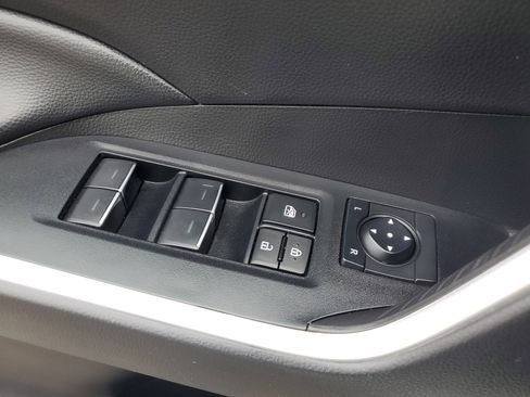 Used 2023 Toyota RAV4 XLE image 30