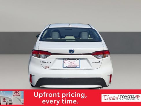 Used 2020 Toyota Corolla LE FWD image 6