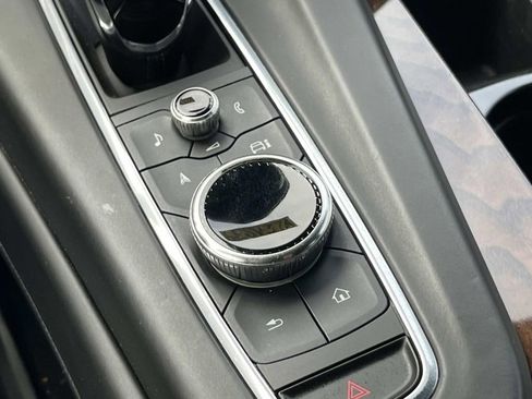 Used 2021 Cadillac Escalade ESV Sport Platinum image 37