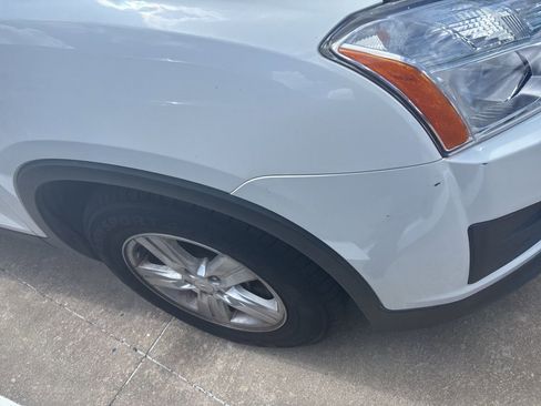 Used 2016 Chevrolet Trax LT image 3