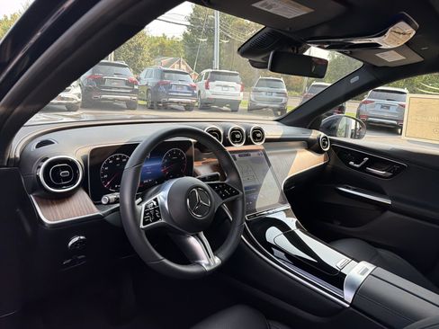 Certified 2023 Mercedes-Benz GLC 300 4MATIC image 9