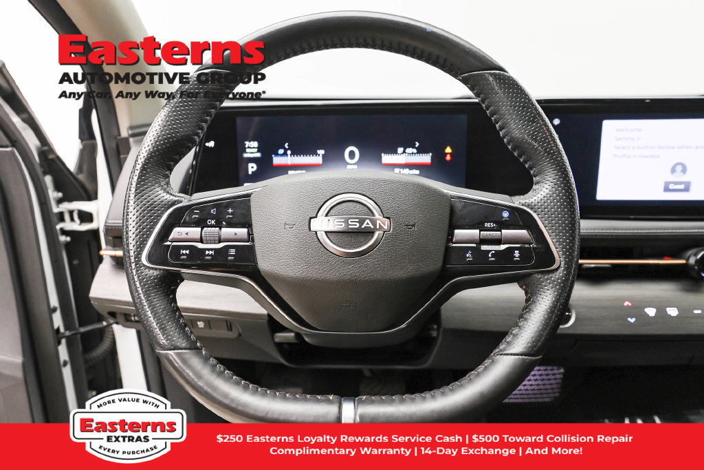Used 2023 Nissan Ariya FWD image 11