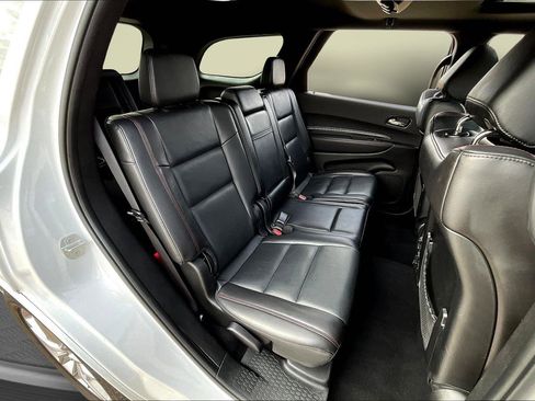 Used 2024 Dodge Durango GT image 27