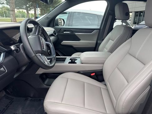 Used 2026 GMC Acadia Elevation w/ Black Edition AWD/4WD image 7