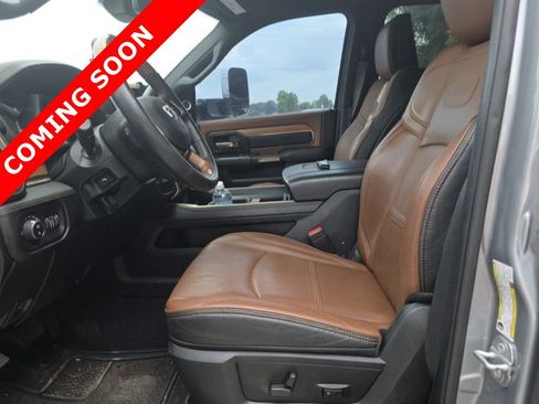Used 2022 RAM 3500 Limited AWD/4WD image 6