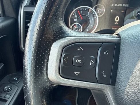 Used 2024 RAM 3500 Tradesman w/ Chrome Appearance Group AWD/4WD image 10