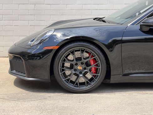 Used 2025 Porsche 911 Carrera 4 GTS AWD/4WD image 11