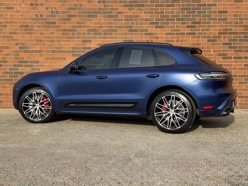 Used 2022 Porsche Macan GTS image 3