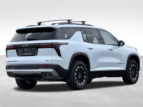 New 2026 Chevrolet Traverse Z71 w/ Enhanced Driving Package AWD/4WD image 5