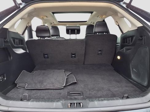 Used 2022 Ford Edge Titanium image 33