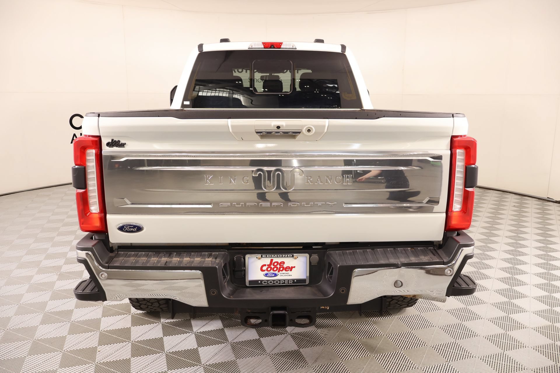 Used 2024 Ford F250 King Ranch w/ Chrome Package AWD/4WD image 24