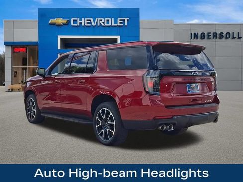 Used 2025 Chevrolet Suburban RST w/ Comfort Package AWD/4WD image 24