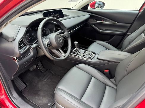 Used 2025 MAZDA CX-30 AWD 2.5 S w/ Preferred Package image 11