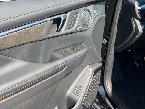 New 2026 Buick Enclave Avenir AWD/4WD image 26