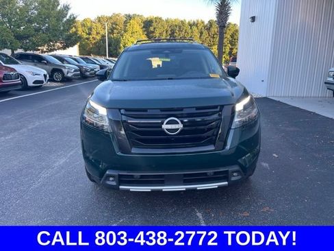 Used 2024 Nissan Pathfinder SL w/ SL Premium Package FWD image 38