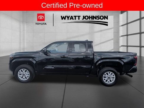 Certified 2025 Toyota Tacoma SR5 AWD/4WD image 2