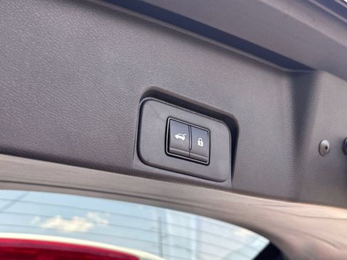 Used 2026 Nissan Rogue SL FWD image 20