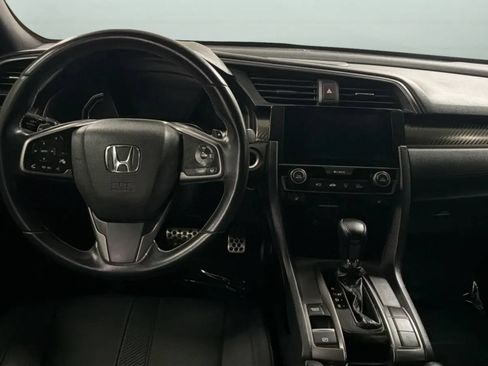 Used 2018 Honda Civic Sport Touring image 10