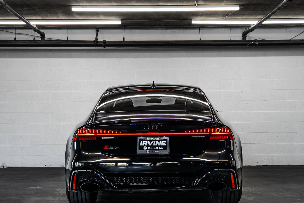 Used 2022 Audi RS 7 Sportback w/ Black Optic Package AWD/4WD image 4