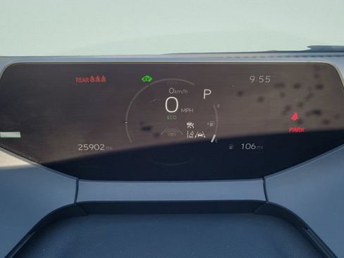 Certified 2024 Toyota Prius LE FWD image 21