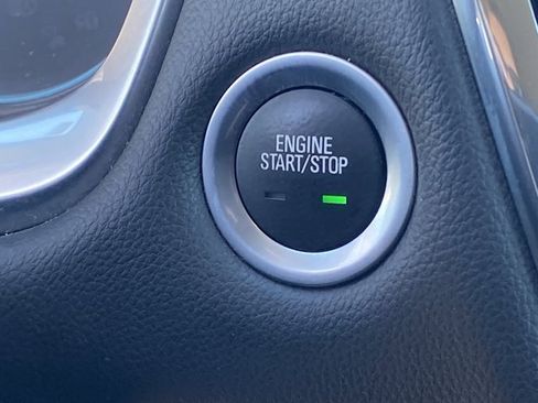 Used 2019 Chevrolet Traverse LS image 16