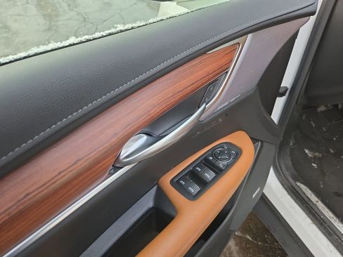 Certified 2024 Cadillac XT5 Premium Luxury image 16