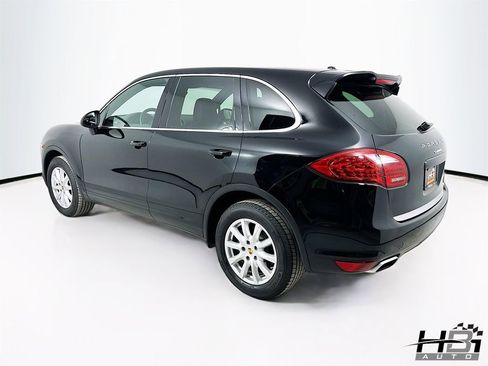 Used 2014 Porsche Cayenne image 8