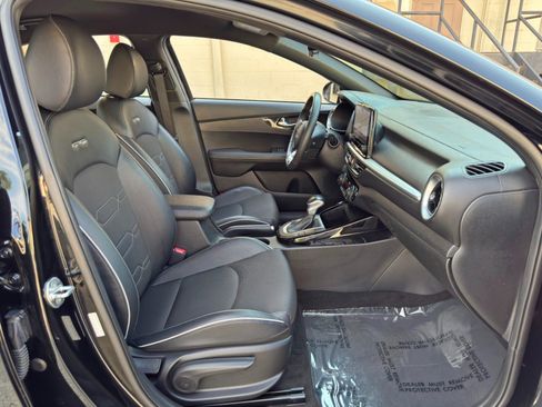 Used 2023 Kia Forte GT-Line FWD image 14