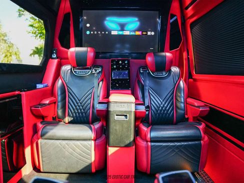 Used 2019 Mercedes-Benz Sprinter 4x4 170 image 43