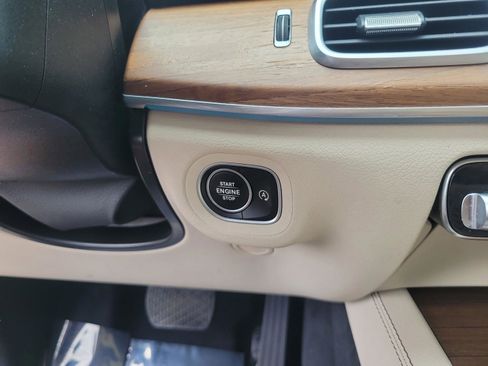 Used 2023 Mercedes-Benz GLE 350 image 24