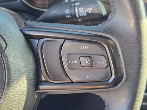 Used 2023 Jeep Gladiator Sport image 21