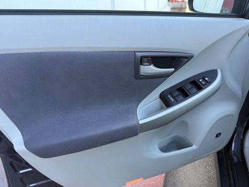 Used 2010 Toyota Prius FWD image 23