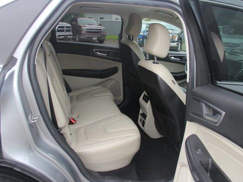 Certified 2022 Ford Edge Titanium image 14