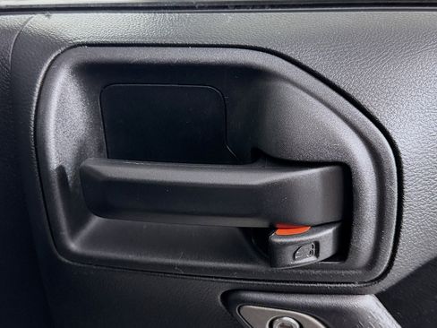 Used 2017 Jeep Wrangler Sport image 42