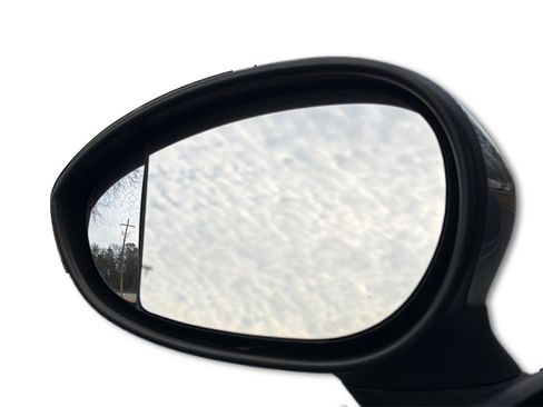 Used 2015 FIAT 500 Turbo w/ Beats Audio Package image 46