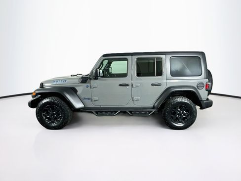 Used 2023 Jeep Wrangler Unlimited w/ Convenience Group AWD/4WD image 4