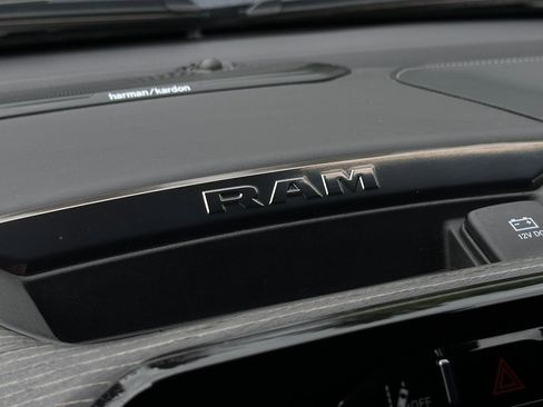 Used 2020 RAM 1500 Limited AWD/4WD image 18