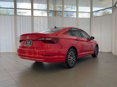 Used 2021 Volkswagen Jetta S image 9