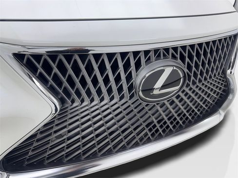 Used 2020 Lexus LS 500 image 25