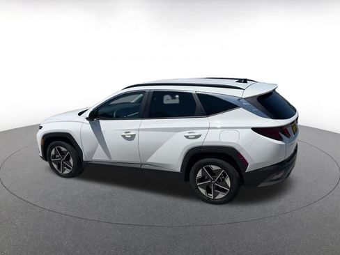 Used 2025 Hyundai Tucson SEL FWD image 10