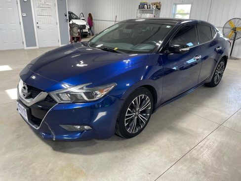 Used 2016 Nissan Maxima Platinum FWD image 3