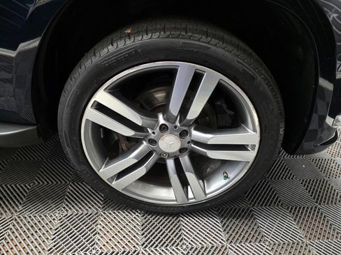 Used 2015 Mercedes-Benz GLK 350 2WD image 38