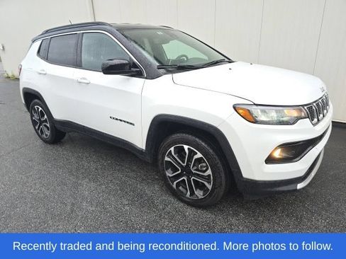 Used 2024 Jeep Compass Limited AWD/4WD image 1